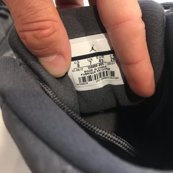 Mens Jordan 12 Retro Dark Grey Size 8 - Picture 6 of 8